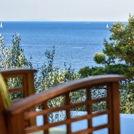 4 Bedrooms Villa Hvar Located 100M From The Sea And 1,5 Km From Hvar Old Town Hvar Town Exterior photo